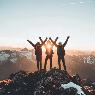 兄弟唱歌文案旅游文案搞笑