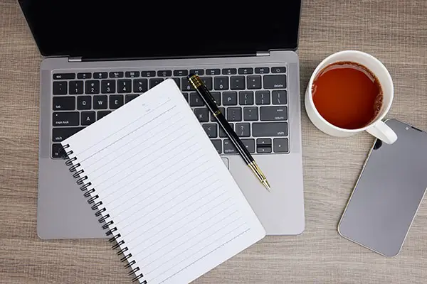 旅游的沙滩旅游文案短句