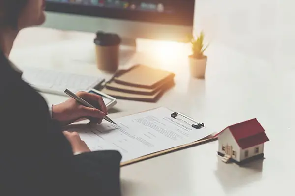 疫情不能旅游云旅游文案